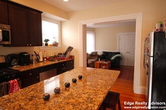 66 Montcalm Ave in Boston, MA - Building Photo - Building Photo