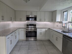 513 Bonnie Ave in Papillion, NE - Building Photo - Building Photo