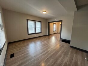 154 S 9th Ave in Beech Grove, IN - Building Photo - Building Photo