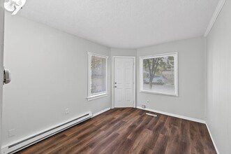 959 Earl St in St. Paul, MN - Building Photo - Building Photo