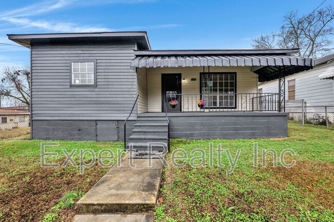 117 62nd St in Fairfield, AL - Building Photo - Building Photo