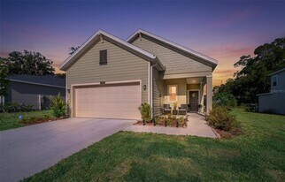 3902 NE 30th Ter in Ocala, FL - Building Photo