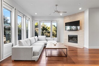8110 Ranch Rd 2222, Unit 95 in Austin, TX - Building Photo - Building Photo