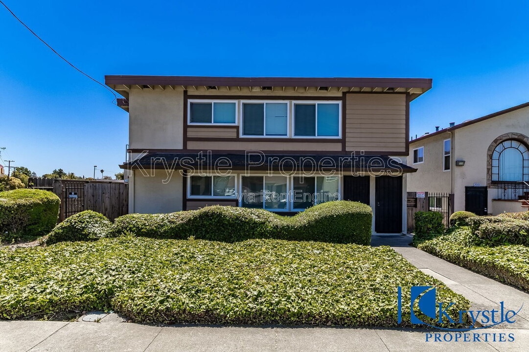 2009 Florida St in Vallejo, CA - Building Photo