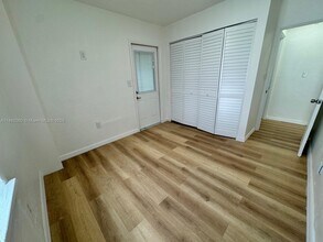 833 W 39th St in Miami Beach, FL - Building Photo - Building Photo