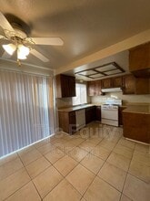 1305 S Court St in Visalia, CA - Building Photo - Building Photo
