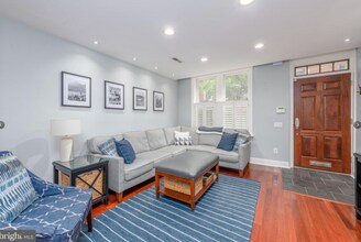 307 Gaskill St in Philadelphia, PA - Building Photo - Building Photo