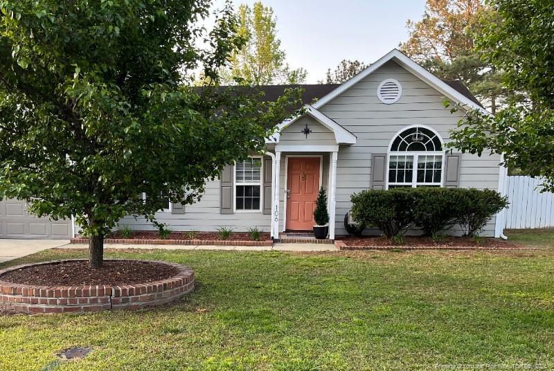 106 Horace Ct in Raeford, NC - Building Photo