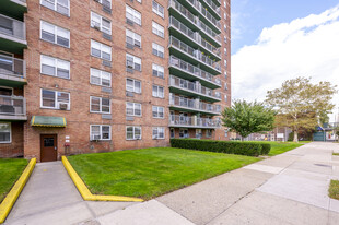 Waterview Towers I and II Apartamentos