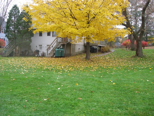 4 Perley Rd in Derry, NH - Building Photo - Building Photo