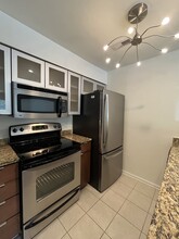 529 N Graham St in Charlotte, NC - Foto de edificio - Building Photo
