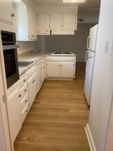 1562 Oakroyal Dr in Concord, CA - Building Photo - Building Photo