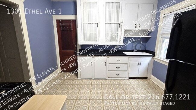 1301 Ethel Ave in Lakewood, OH - Building Photo - Building Photo