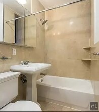 East 32nd Street in New York, NY - Building Photo - Building Photo