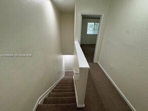 21111 NW 14th Pl in Miami Gardens, FL - Building Photo - Building Photo