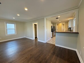 111 W 77th Terrace in Kansas City, MO - Building Photo - Building Photo