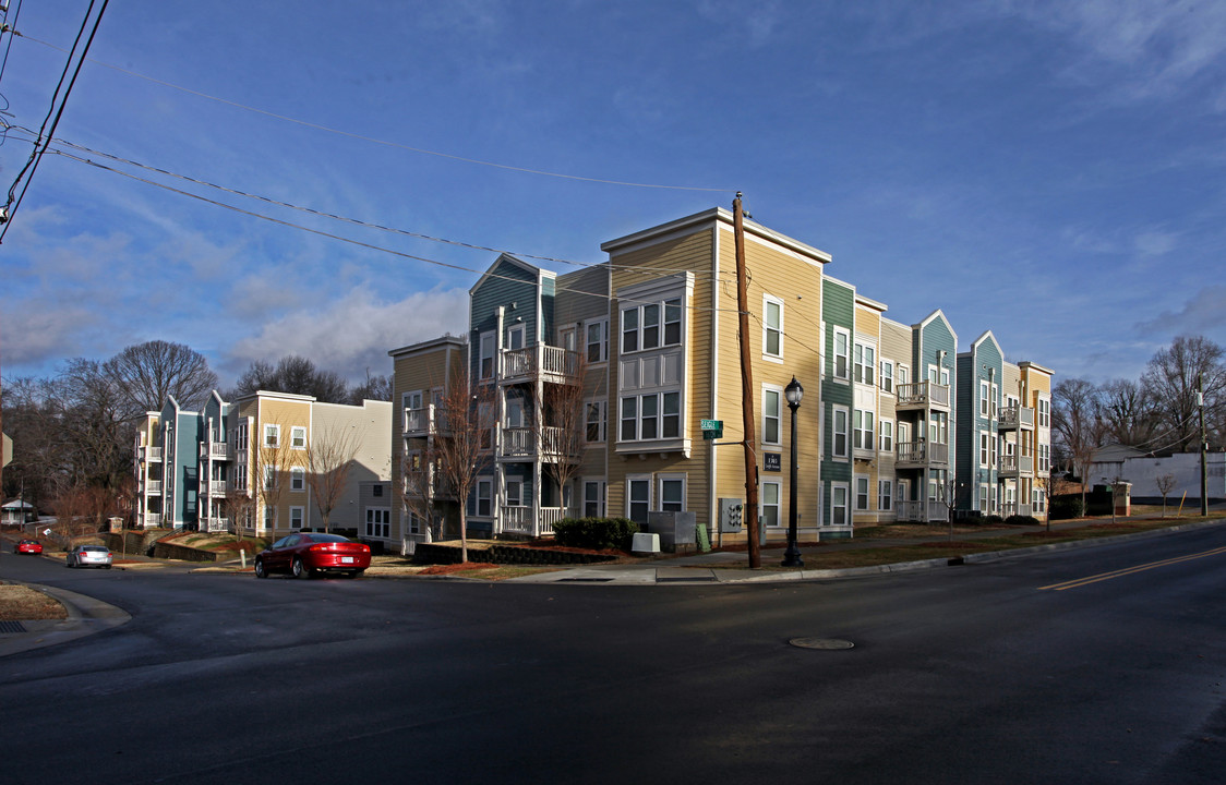 McAden Park Apartments in Charlotte, NC - Building Photo