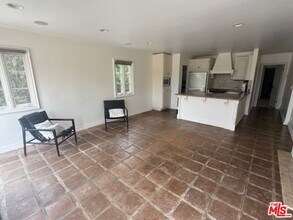 29244 Greenwater Rd in Malibu, CA - Building Photo - Building Photo