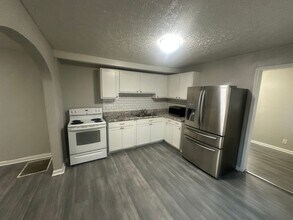 642 Congress Ave in Indianapolis, IN - Building Photo - Building Photo