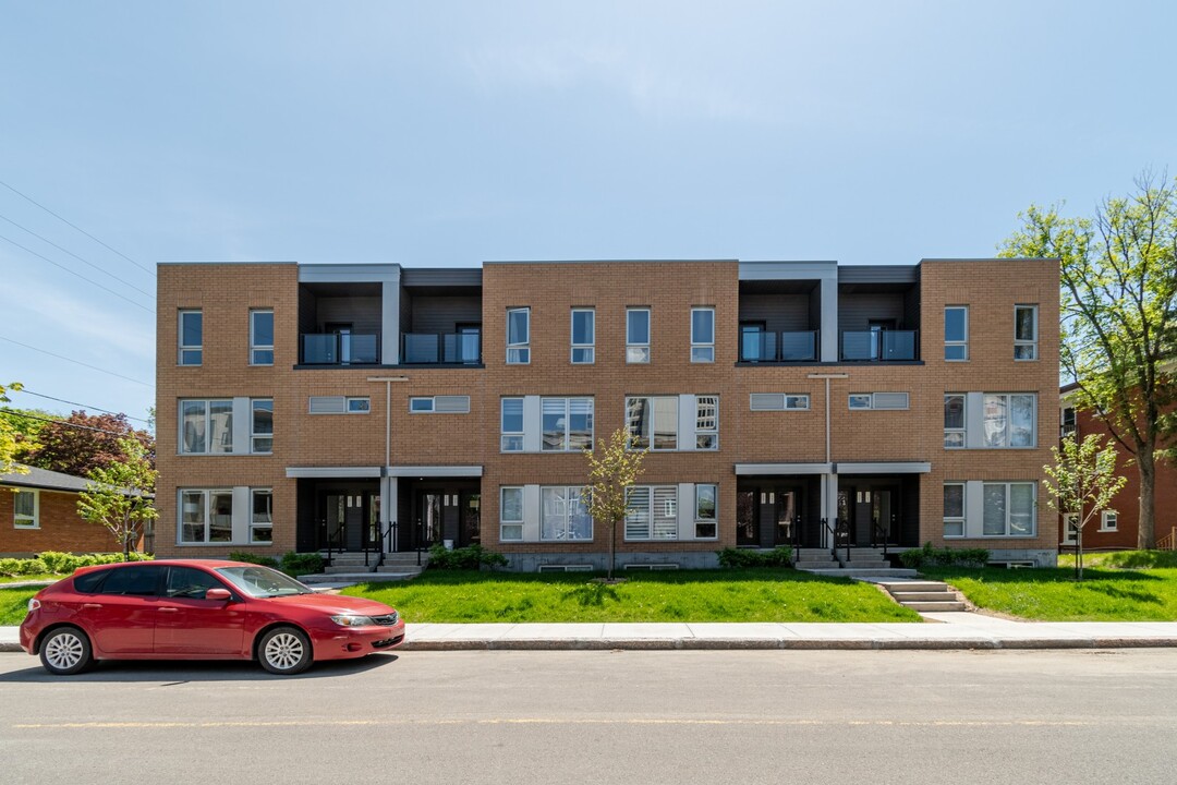 Le Raymond Casgrain in Québec, QC - Building Photo