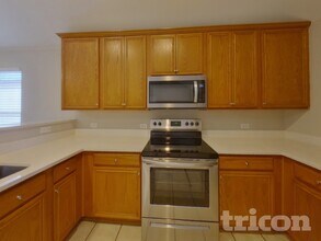 14353 Snaffle Bit Trail in Haslet, TX - Building Photo - Building Photo