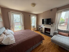 119 Olive St in New Haven, CT - Building Photo - Building Photo