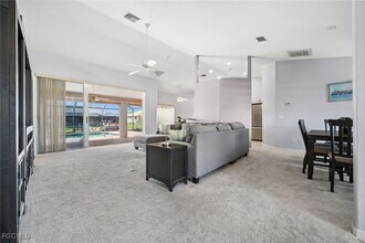 210 SW 37th Terrace in Cape Coral, FL - Building Photo - Building Photo