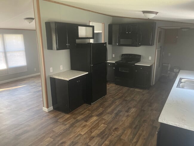 434 Dundee Cir in Raeford, NC - Building Photo - Building Photo