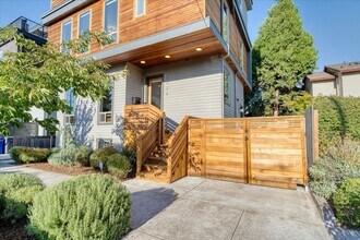 6226 N Concord Ave in Portland, OR - Building Photo - Building Photo