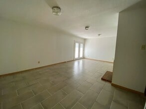 5417 Constance St, Unit 5417 in New Orleans, LA - Foto de edificio - Building Photo