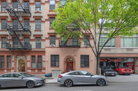 154 E 97th St in New York, NY - Building Photo - Building Photo