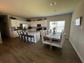 2005 Birkby Ct in Round Rock, TX - Building Photo - Building Photo