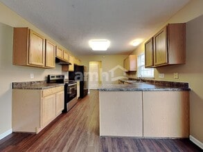 15 Woodsong Ct in Amelia, OH - Building Photo - Building Photo