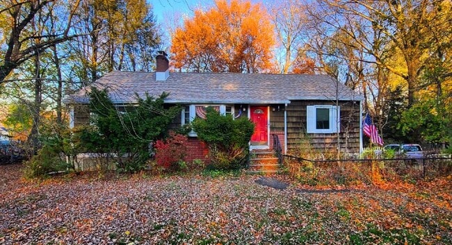 property at 1656 Hamburg Tpke