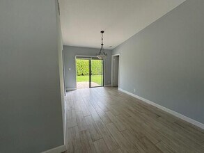 4392 Colette Dr in Jupiter, FL - Building Photo - Building Photo