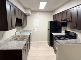 Sierra Apartments in Harlingen, TX - Building Photo