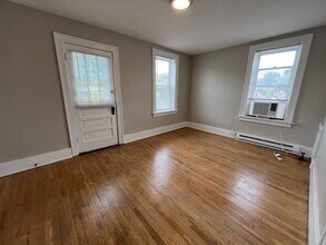 2173 S Big Bend Blvd in St. Louis, MO - Building Photo - Building Photo