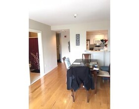 530 Commonwealth Ave, Unit #7E in Boston, MA - Building Photo - Building Photo