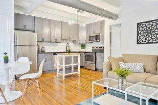 219 Marshall St in Houston, TX - Building Photo