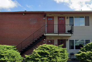 4202-4224-4224 SE 58th Ave in Portland, OR - Building Photo - Building Photo