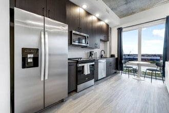 617 N 12th St in Tampa, FL - Foto de edificio - Building Photo