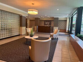 20 Wendell St-Unit -11F in Hempstead, NY - Building Photo - Building Photo