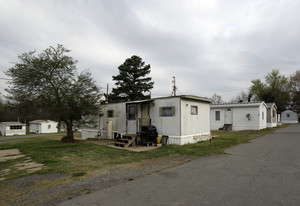 2000 S Highway 161 Hwy in Jacksonville, AR - Building Photo