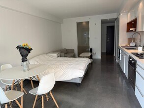 256 E 2nd Ave in Vancouver, BC - Building Photo - Building Photo