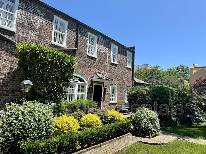 55 Laurens St in Charleston, SC - Building Photo