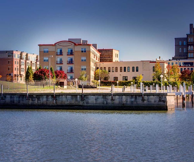 Belle Harbor Lofts in Racine, WI - Building Photo - Building Photo