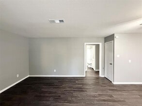 3643 N MacGregor Way in Houston, TX - Building Photo - Building Photo