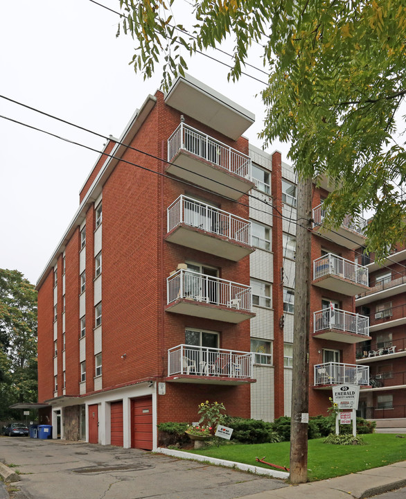 93 Emerald St S in Hamilton, ON - Building Photo