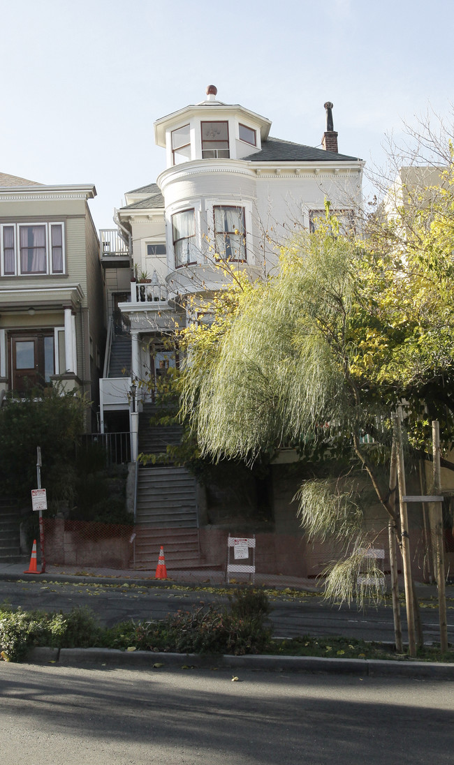 812 Guerrero St in San Francisco, CA - Building Photo - Building Photo