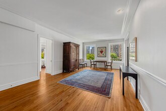 1255 N State Pkwy in Chicago, IL - Building Photo - Building Photo